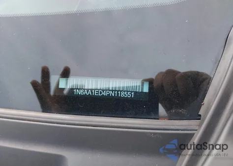 2023 Nissan Titan Pro-4X 4X4 из США, поврежденный, VIN 1N6AA1ED4PN118551